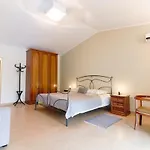 Kastel 3* Zbandaj