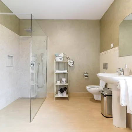 Kastel Casa de hóspedes Žbandaj