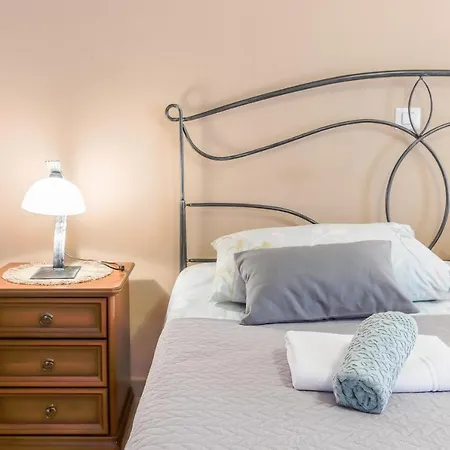 Kastel Guest house