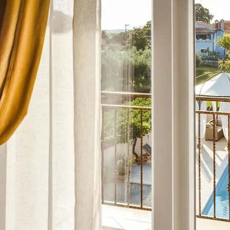 Bed&Breakfast Kaštel 4* Žbandaj